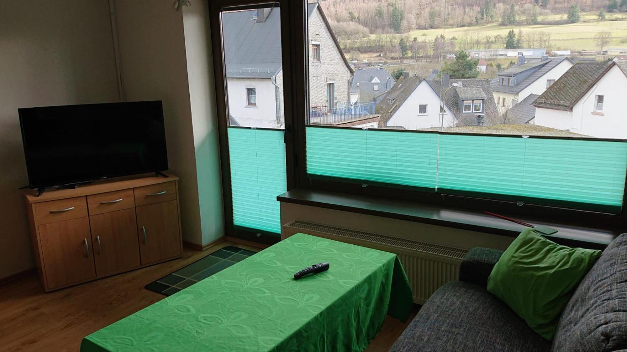 Ferienwohnung Angelburg - Marburg Biedenkopf Mit Balkon Und Badewanne Gonnern 外观 照片